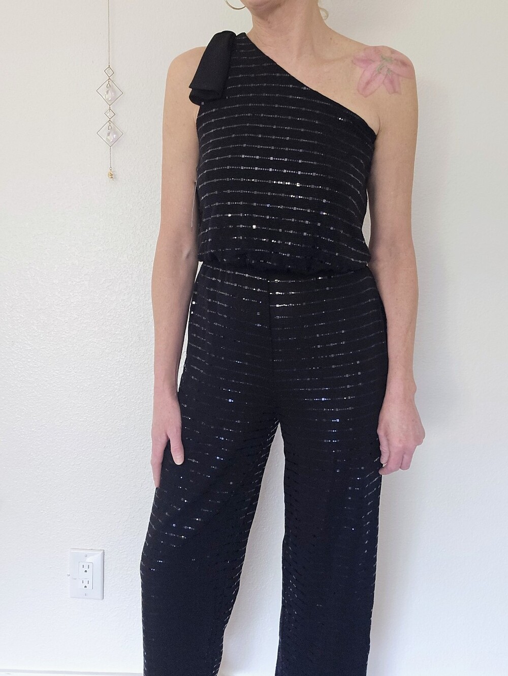 🖤NWT One Shoulder Sequin Jumpsuit